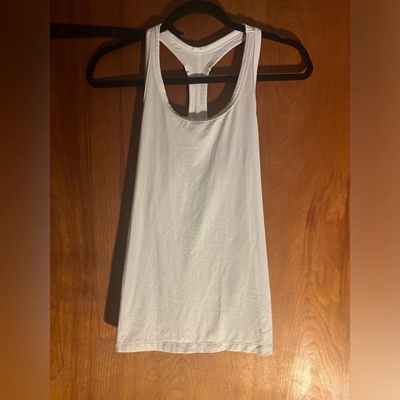 Tank top by Nike dry fit size S - Picture 1 of 3